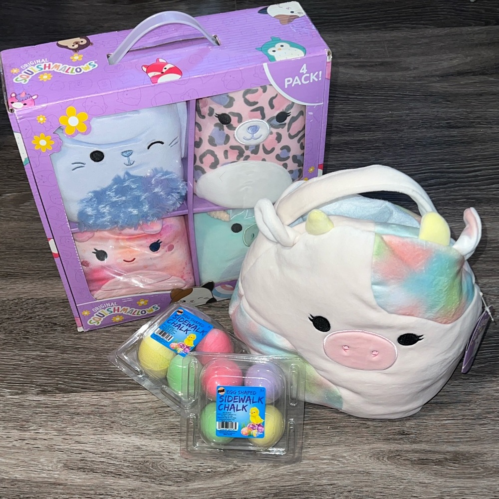 NWT Squishmallows Easter Set Candess Plush Easter Basket, 4 Pack Minis, w/ Chalk